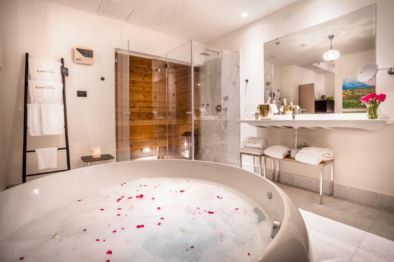 Lear Sense Hotel Gedera ภายนอก รูปภาพ
