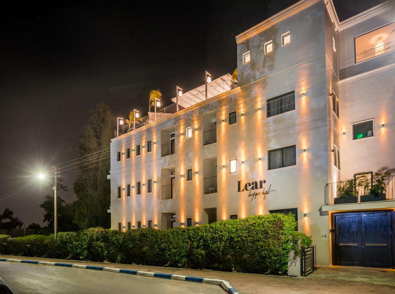 Lear Sense Hotel Gedera ภายนอก รูปภาพ