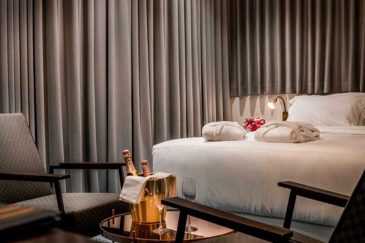 Lear Sense Hotel Gedera ภายนอก รูปภาพ